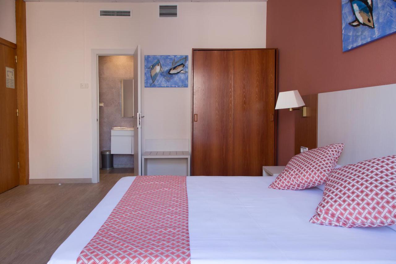 GHT Balmes, Hotel-Aparthotel&SPLASH Calella Exterior foto
