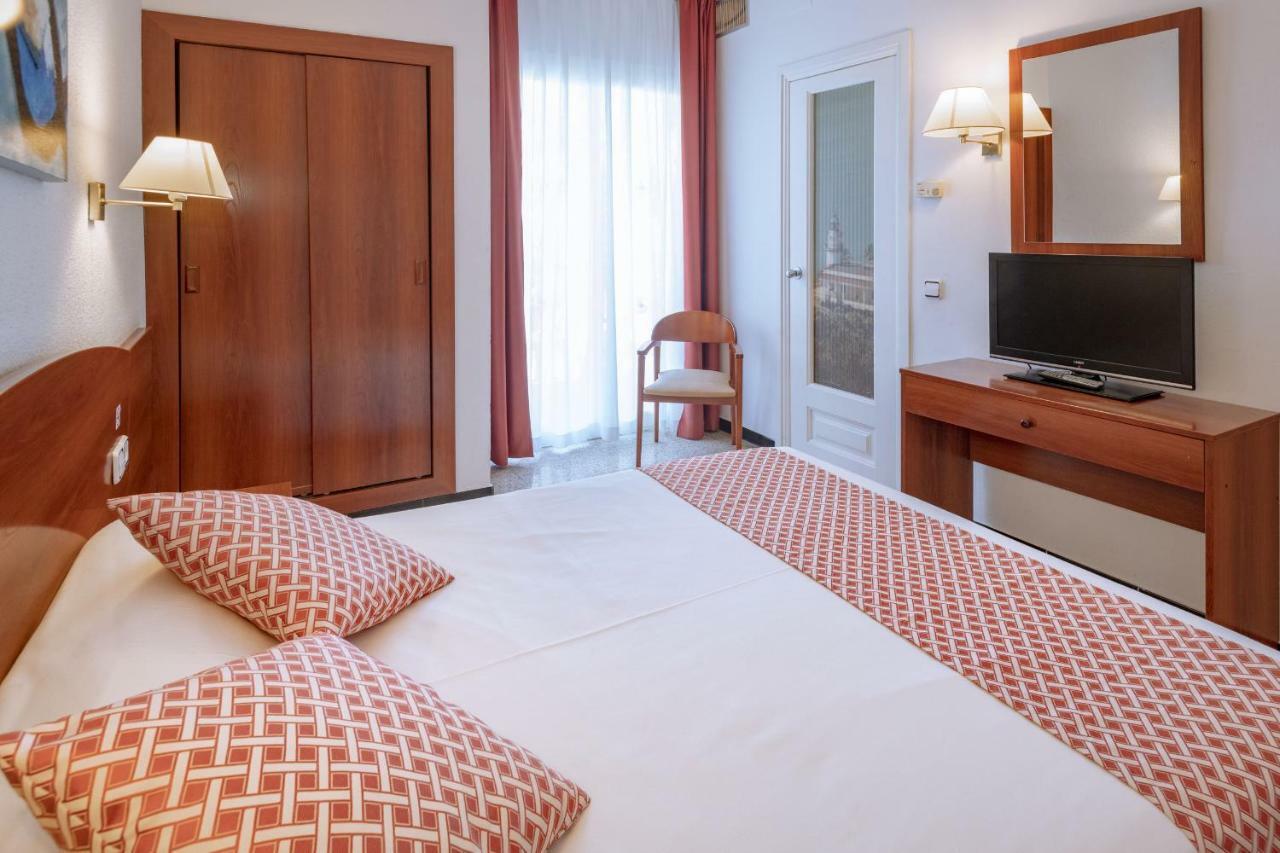 GHT Balmes, Hotel-Aparthotel&SPLASH Calella Exterior foto